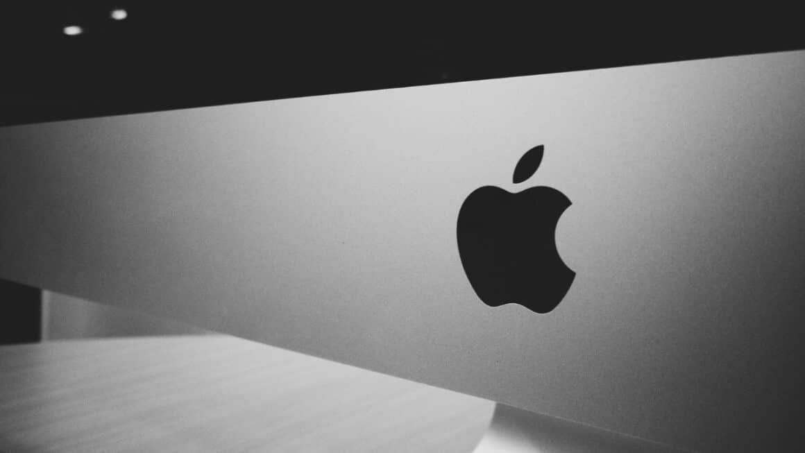 Best Biography on Steve Jobs - Apple Founder