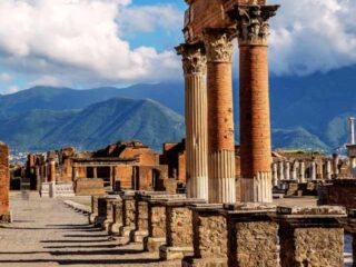 7 facts about Pompeii